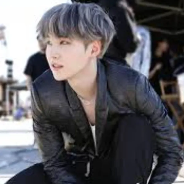 ファンが選んだSUGA (BTS)最高の瞬間