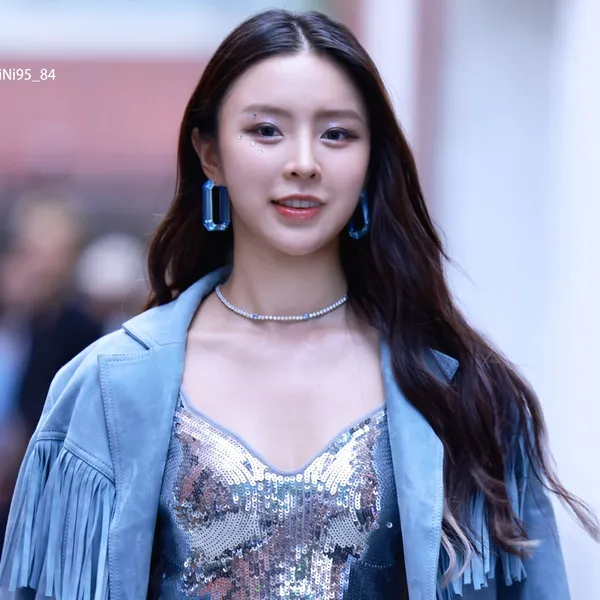 Idol_Top_Banner
