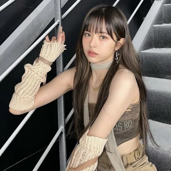 Fans' Pick: Best Moment of E:U (EVERGLOW)