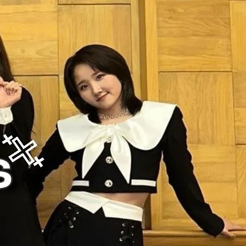 Top Photo Full of Lapillus Love