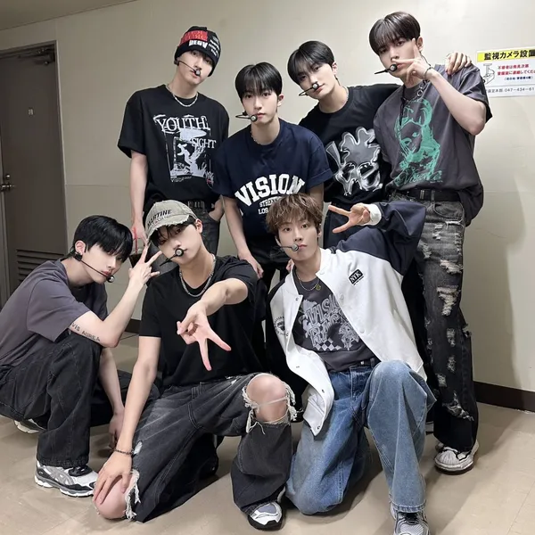 Idol_Top_Banner