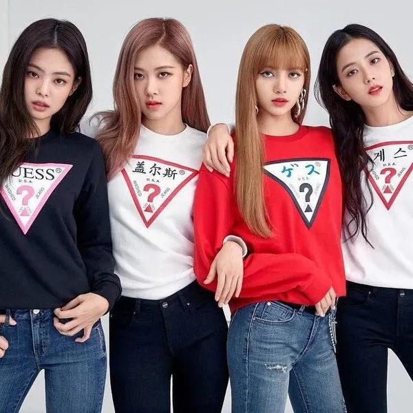 BLACKPINKへの愛が詰まった人気写真