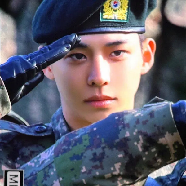 Idol_Top_Banner