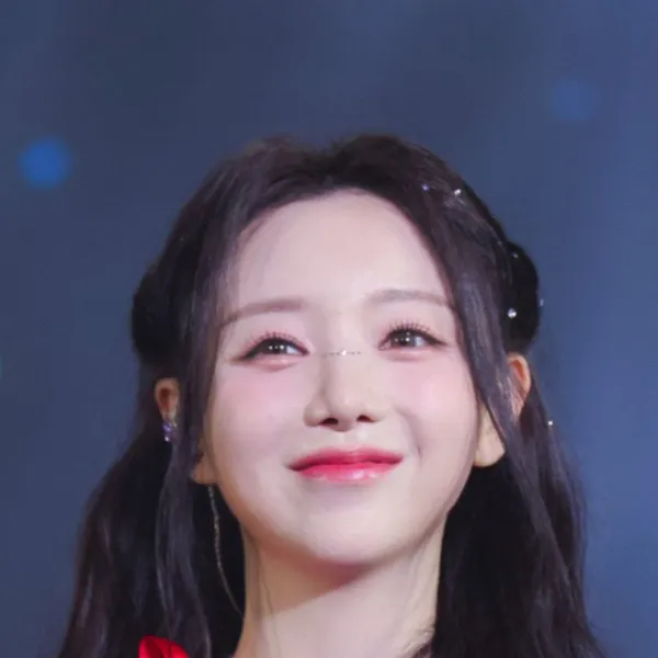 Today's Most Loved Kei (Lovelyz)