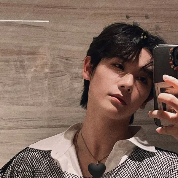 Idol_Top_Banner