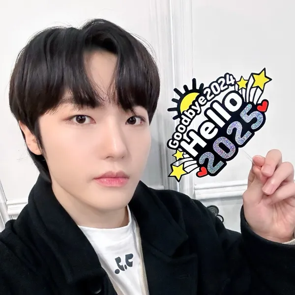 Idol_Top_Banner