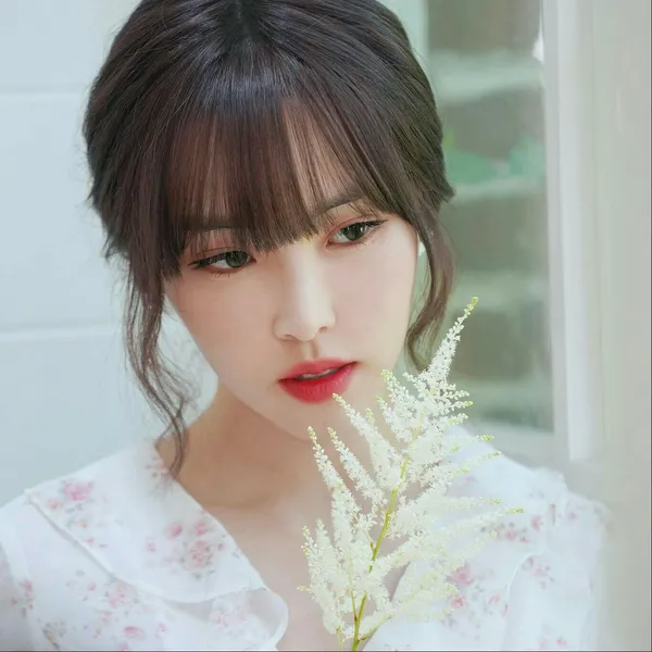 Top Photo Full of Yuju (GFRIEND) Love
