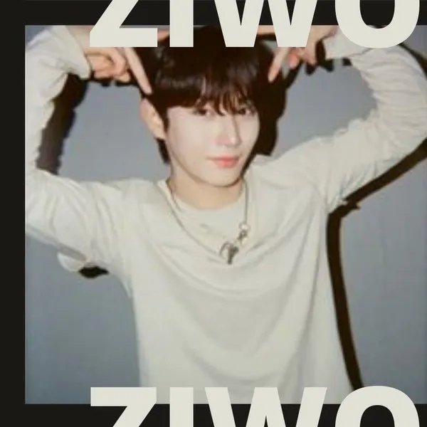 Top Photo Full of Ziwoo Love