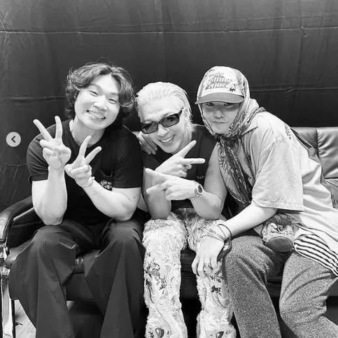 Idol_Top_Banner