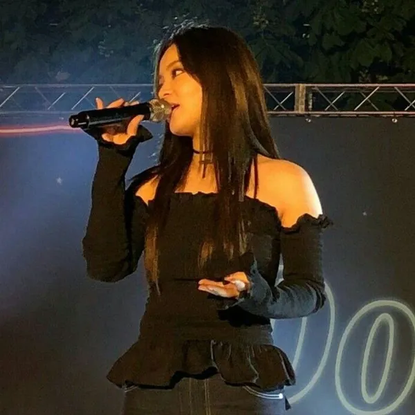 Idol_Top_Banner