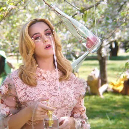 Today's Most Loved Katy Perry