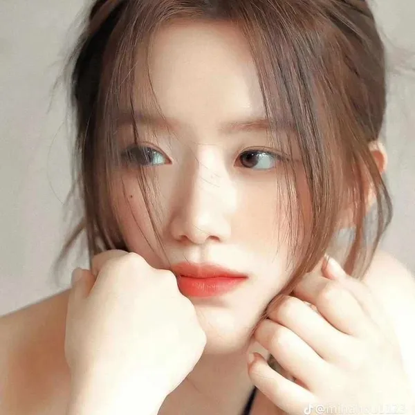 Today's Most Loved Shuhua (i-dle)