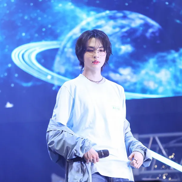Idol_Top_Banner