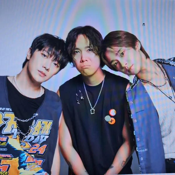 Idol_Top_Banner