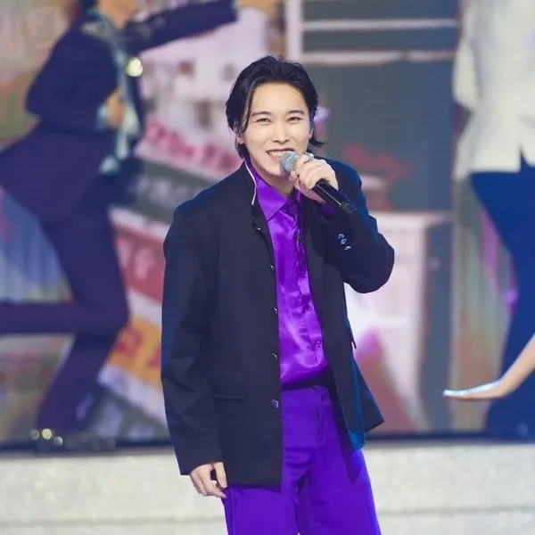 Idol_Top_Banner