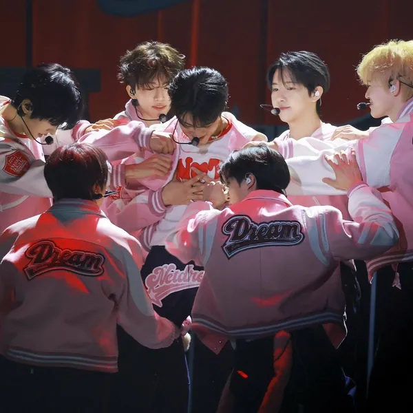 Idol_Top_Banner