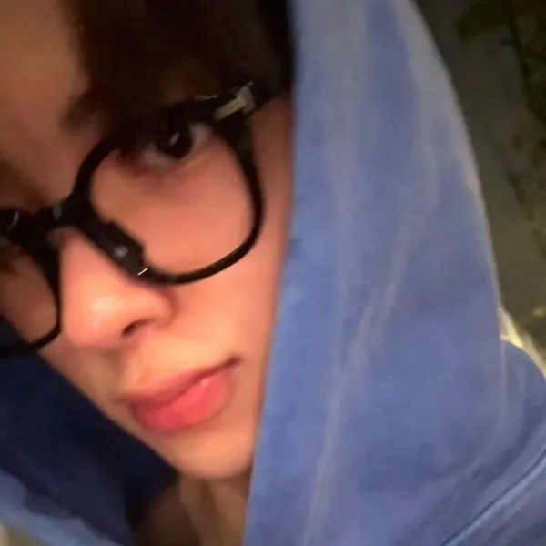 Idol_Top_Banner