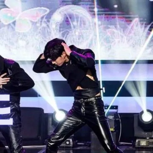 Idol_Top_Banner