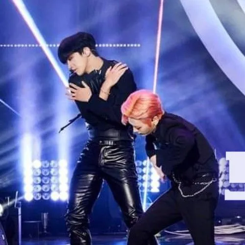 Idol_Top_Banner
