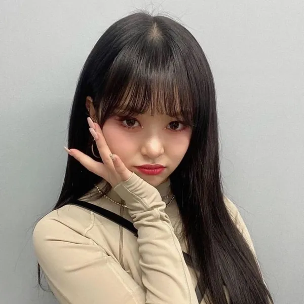 ファンが選んだE:U (EVERGLOW)最高の瞬間