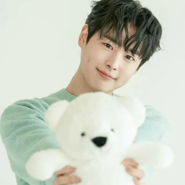 Idol_Top_Banner
