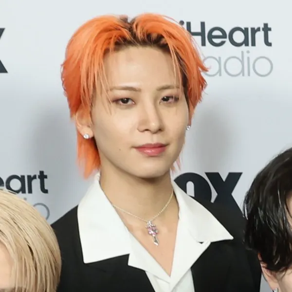 Idol_Top_Banner