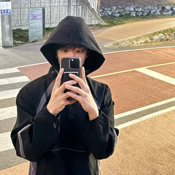 Idol_Top_Banner