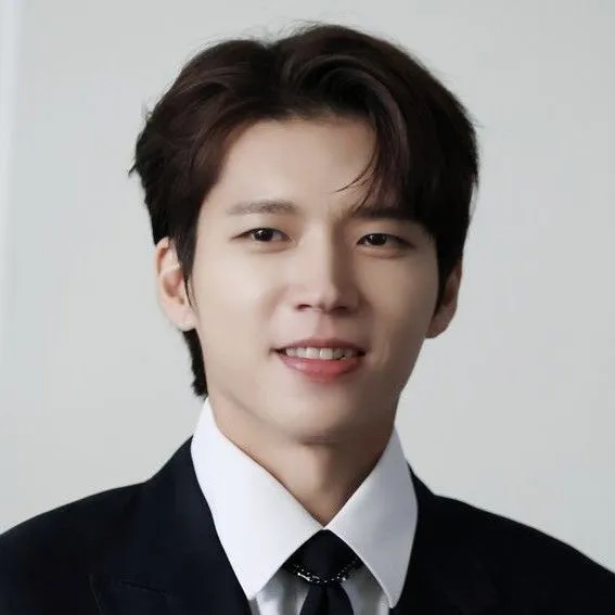 Idol_Top_Banner