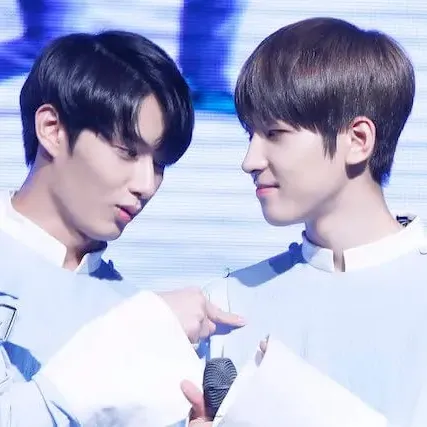 Idol_Top_Banner
