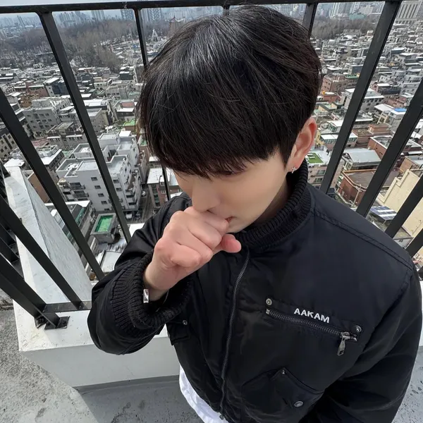 Idol_Top_Banner