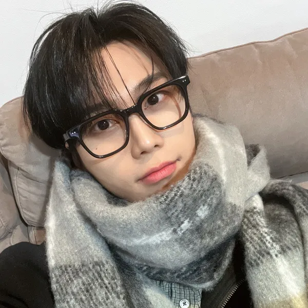 Idol_Top_Banner