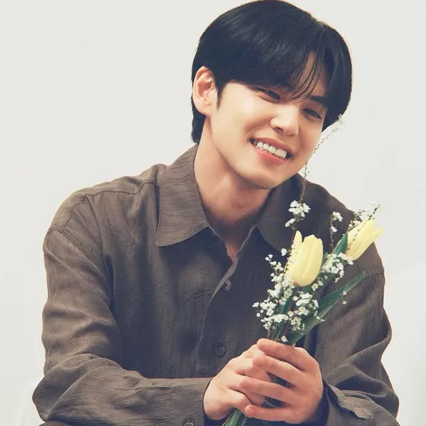 Idol_Top_Banner