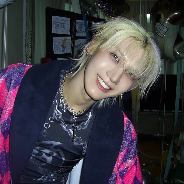 Idol_Top_Banner