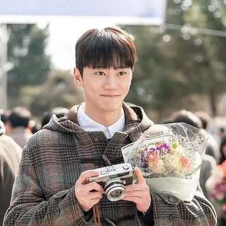 Idol_Top_Banner