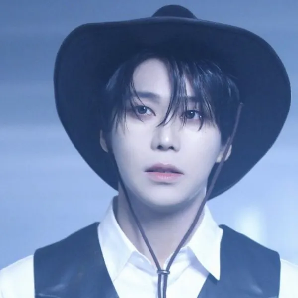 Idol_Top_Banner