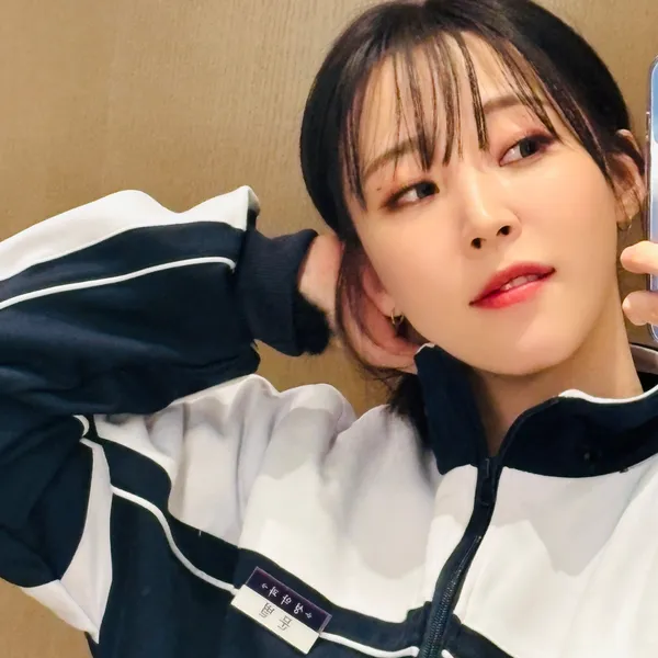 Idol_Top_Banner