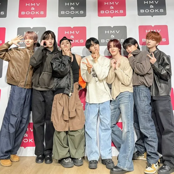 Idol_Top_Banner