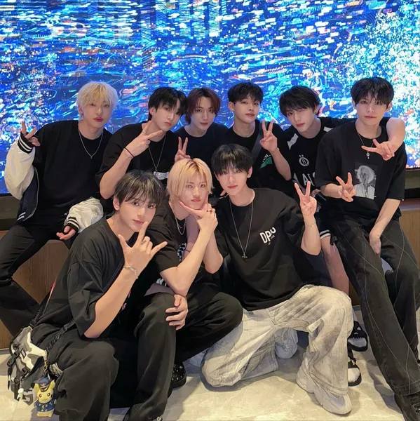 Idol_Top_Banner