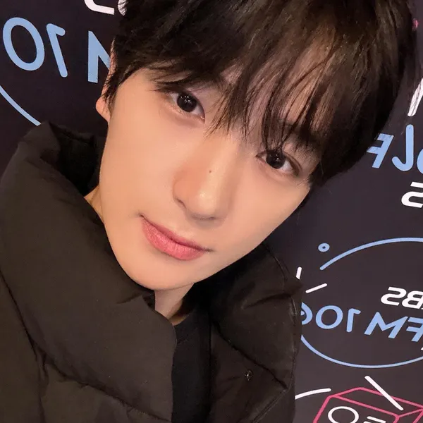 Idol_Top_Banner