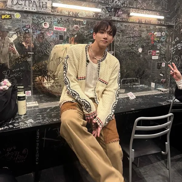 Idol_Top_Banner