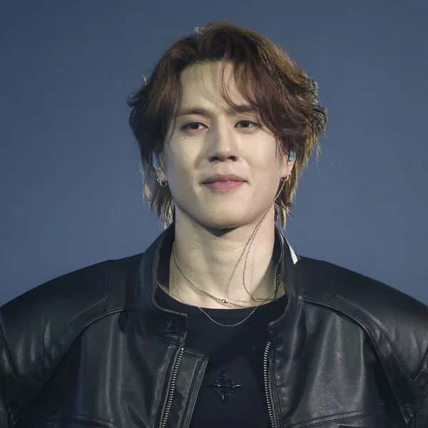 Idol_Top_Banner