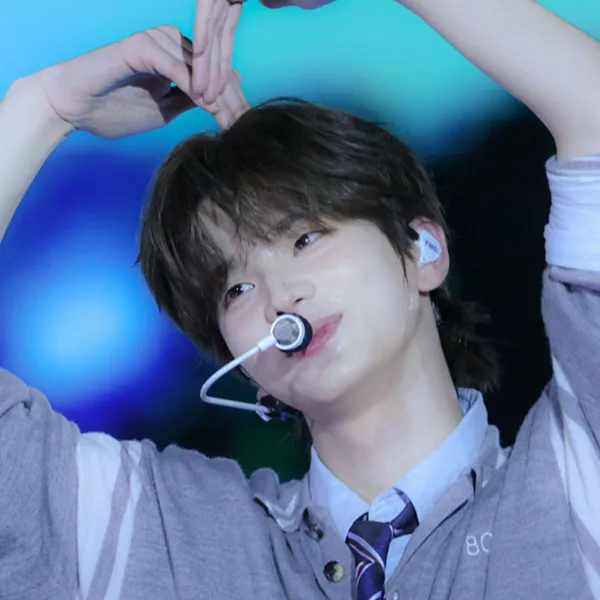 Idol_Top_Banner