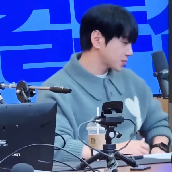 Idol_Top_Banner