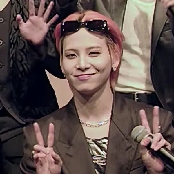 Idol_Top_Banner