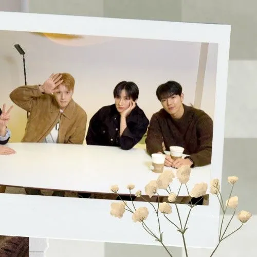 Idol_Top_Banner