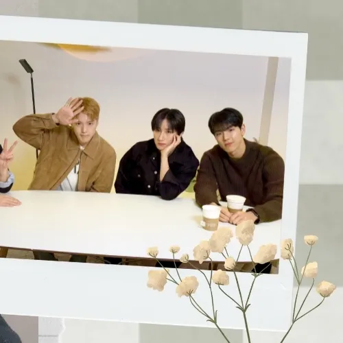Idol_Top_Banner
