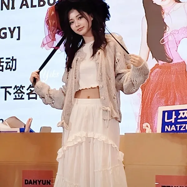 Idol_Top_Banner
