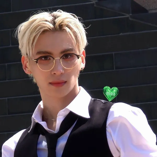 Idol_Top_Banner