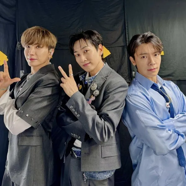 Idol_Top_Banner