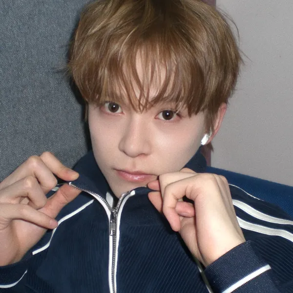 Idol_Top_Banner